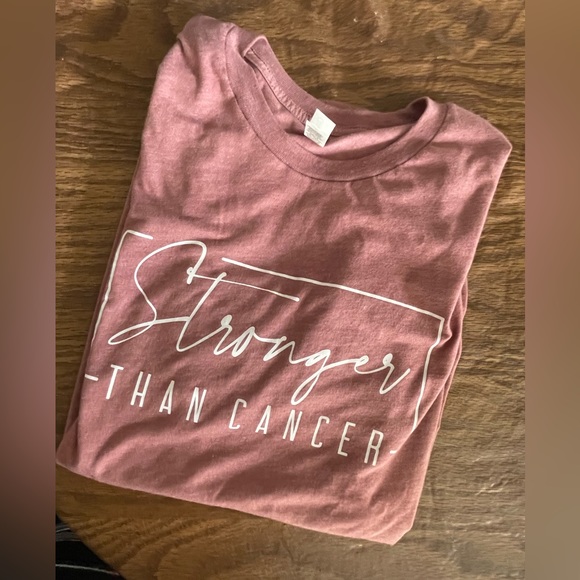 Ladies Stronger than Cancer- size M - t shirt - Picture 5 of 5
